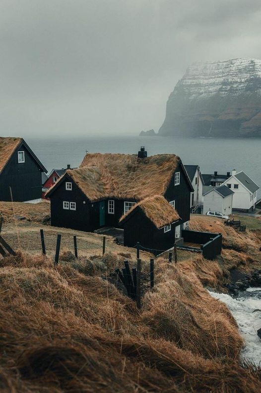 “Remote living…“ by Michiel Pieters... 2