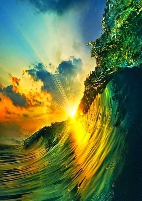 Αντανάκλαση του ήλιου στα κύματα... 2