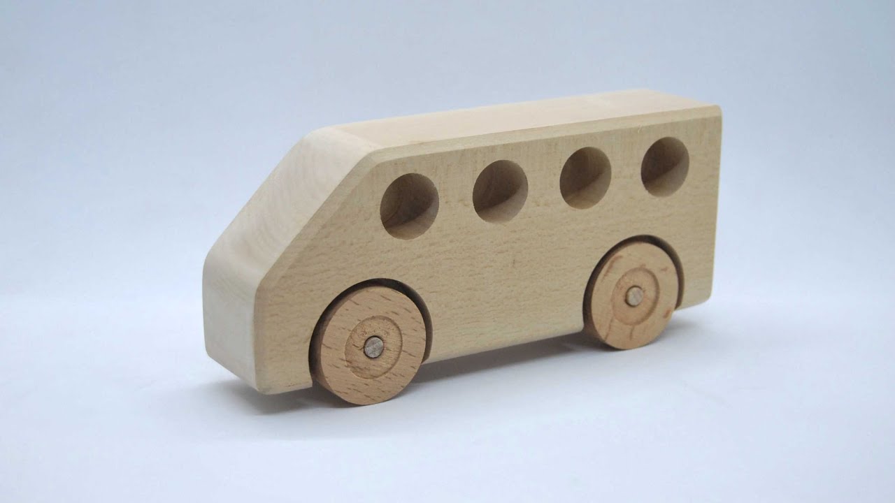 Κατασκευή ξύλινου λεωφορείου. Ενεργοποιήστε τους υπότιτλους. By Empnoia.