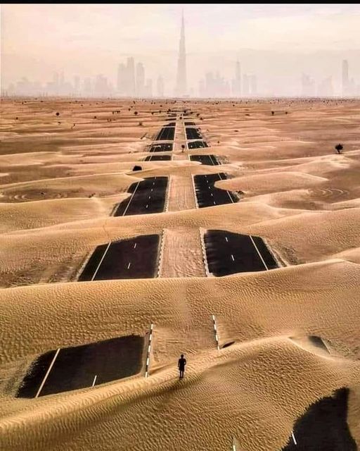 Μετά από μια αμμοθύελλα..... Ντουμπάι.... 2
