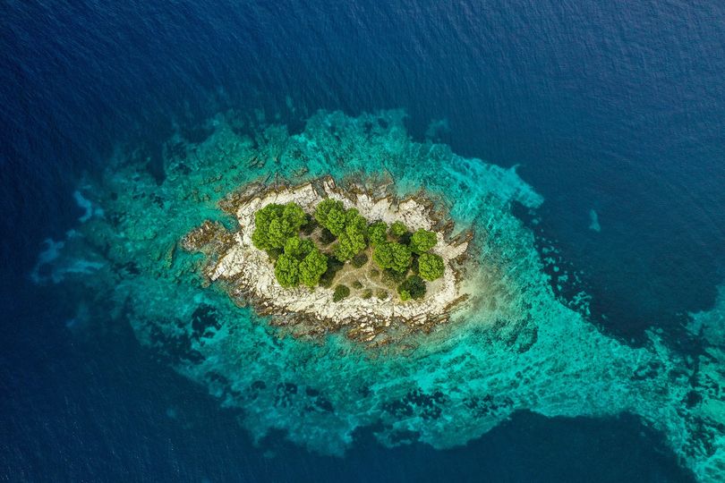 Κανένας άνθρωπος δεν είναι νησί,... 5