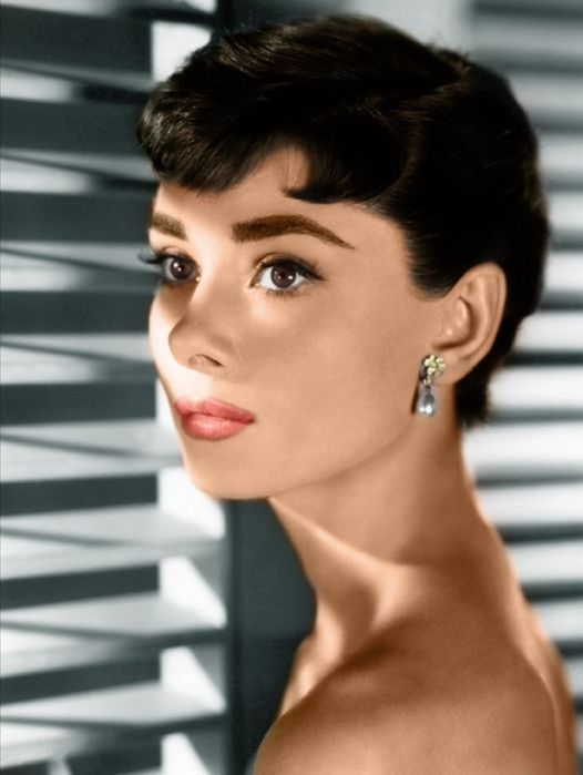 Audrey Hepburn.... 1