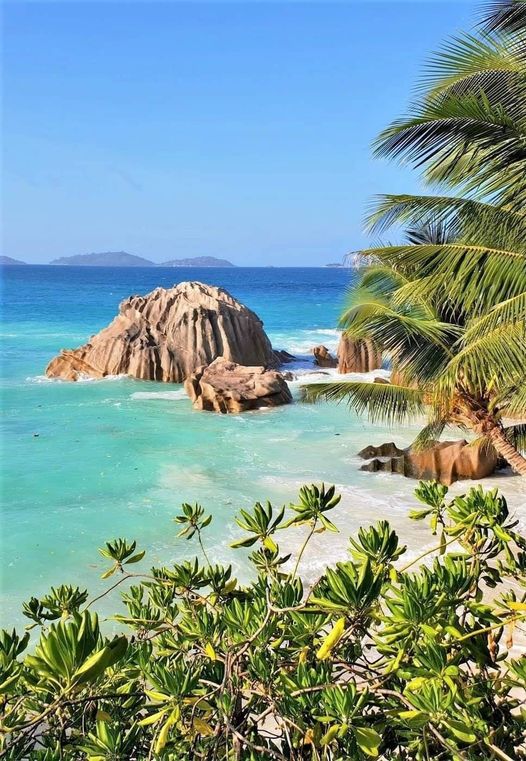 Seychelles-Indian Ocean... 4