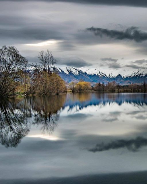 ➤ The Mackenzie Basin (popularly and traditionally known as the Mackenzie Countr... 1