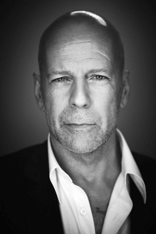 Bruce Willis photographed by Michael Muller.... 1