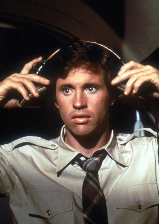 Happy Birthday to Robert Hays who turns 74 today!  Pictured here in Airplane! (1...