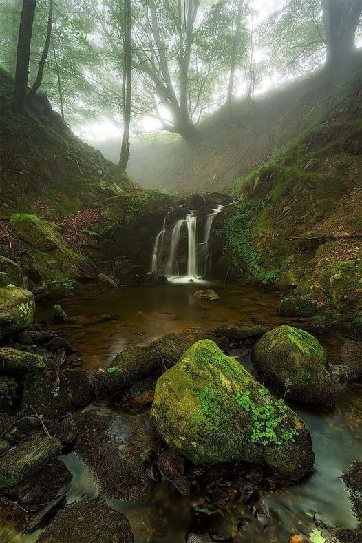 Hayedo Belaustegi waterfall,...