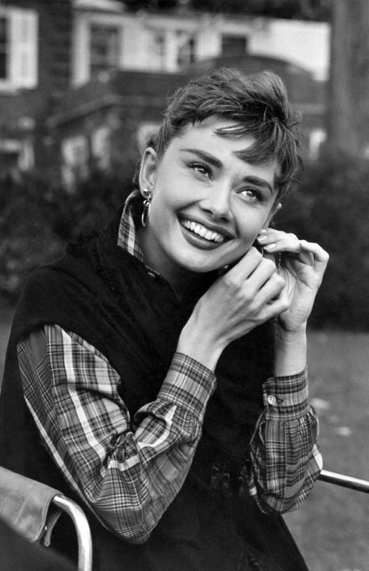 Audrey Hepburn photographed by Dennis Stock.... 1