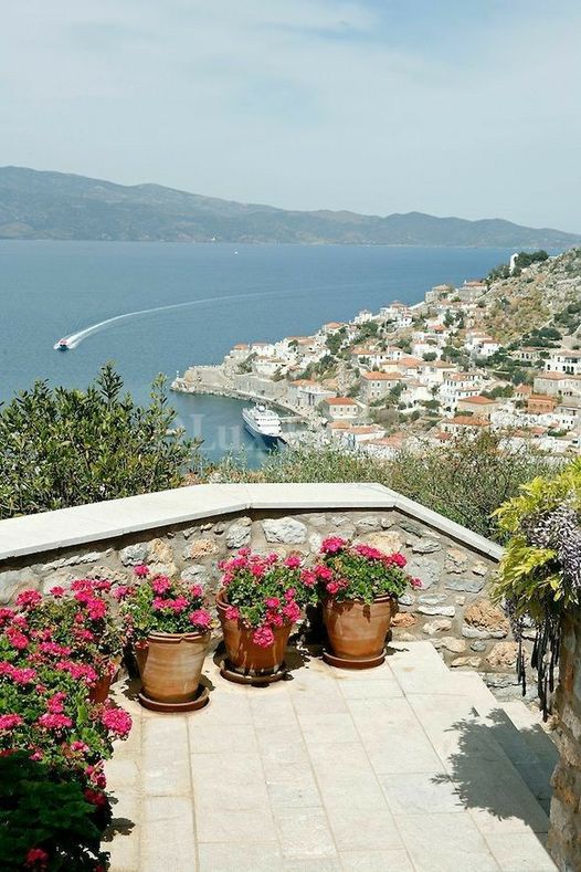 Beauty of the Greece Island...