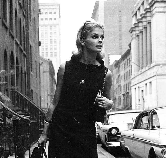 Candice Bergen by Mark Shaw, New York, July 1964.... 3