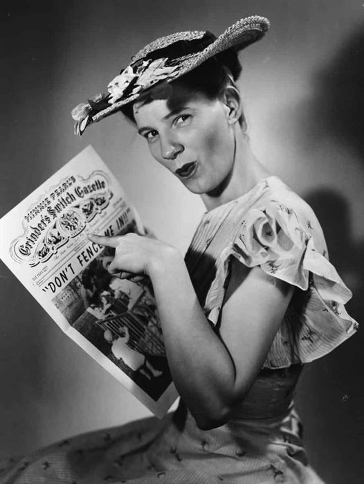Minnie Pearl (October 25, 1912 - March 4, 1996)....
