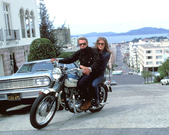 Steve McQueen, Jacqueline Bisset on location in San Francisco during production ...
