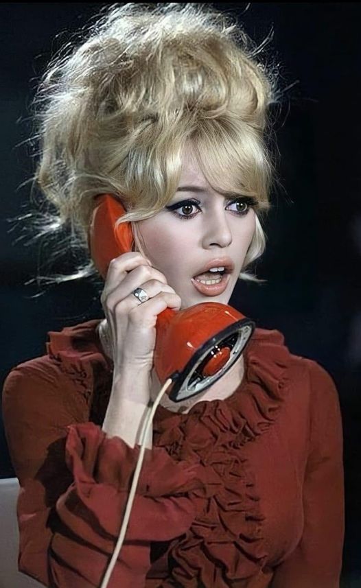 Brigitte Bardot photographed by John Peter Sá.... 1