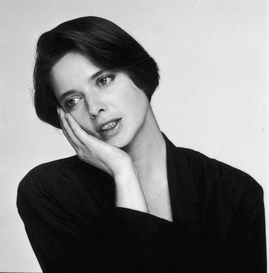 Isabella Rossellini photographed by Terry O'Neill.... 1