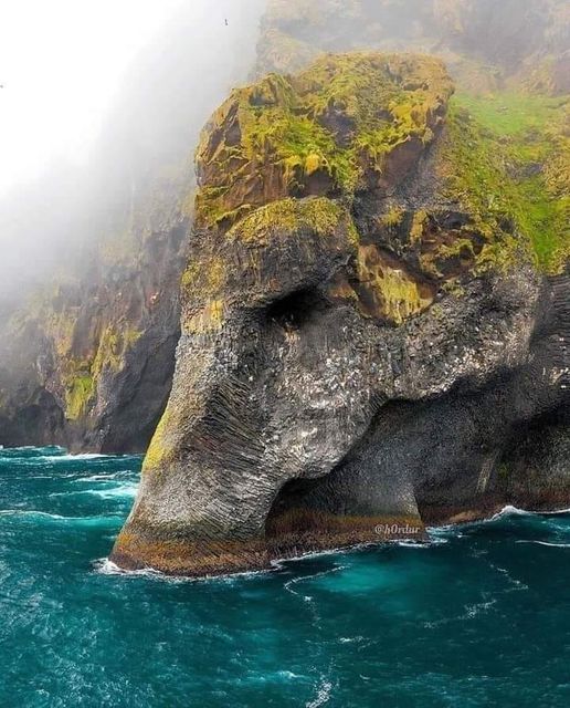 Elephant Rock, Ισλανδία... 1