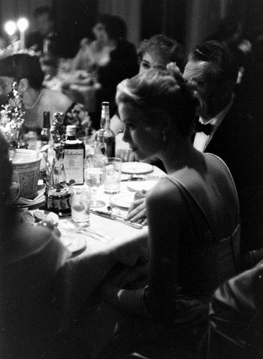 Grace Kelly, Oscar night, 1955....