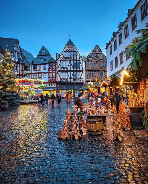 Η χριστουγεννιάτικη αγορά στο Limburg an der Lahn - ένα γραφικό, καλοδιατηρημένο ιστορικό... 1
