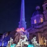 Το μαγευτικό «light show» στην Piazza Navona, αναδεικνύοντας τη γλυπτική ομάδα ...
