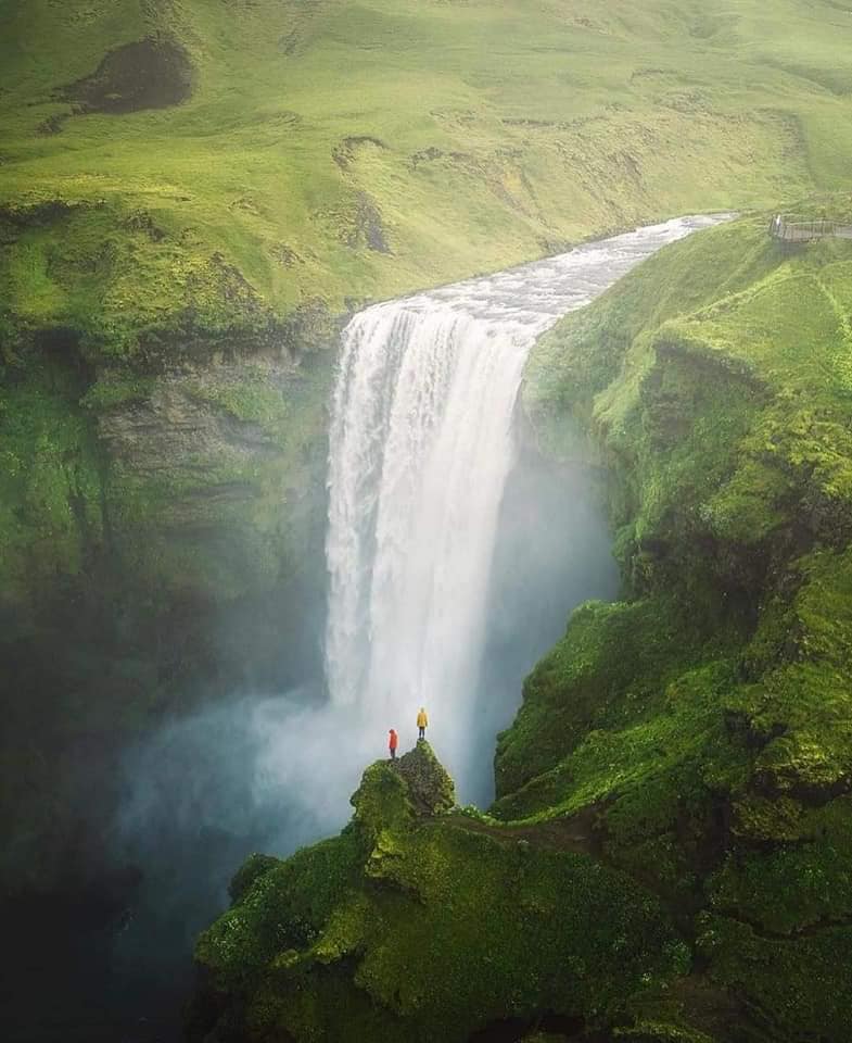 Ισλανδία... 2