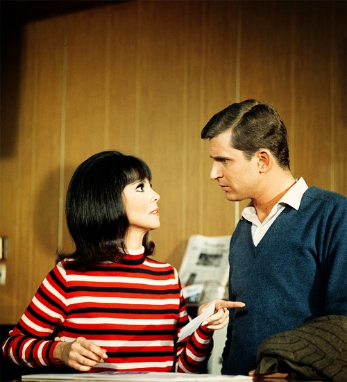 Marlo Thomas και Ted Bessell στο That Girl (περίπου 1967)... 1