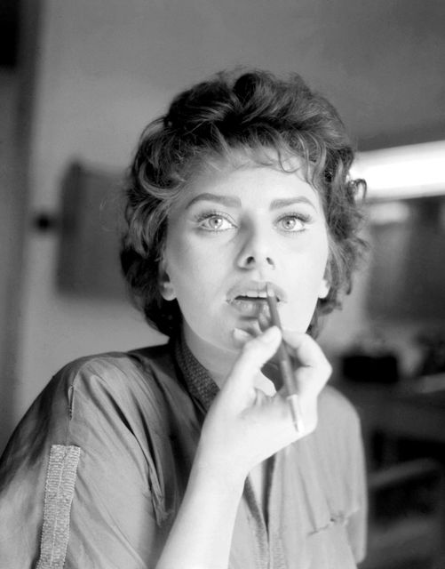 Sophia Loren, 1959.... 1