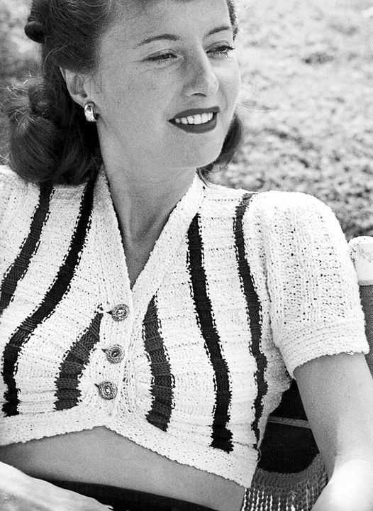 Η Barbara Stanwyck φωτογραφήθηκε από τον John Florea .... 1