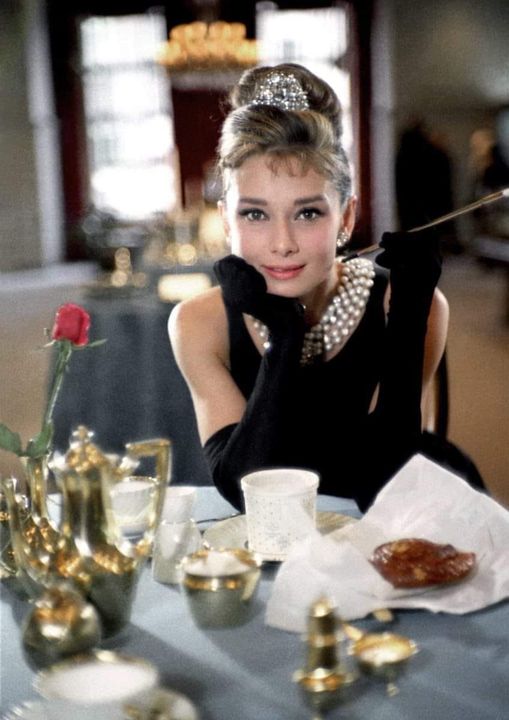 Breakfast at Tiffany's (1961).... 1