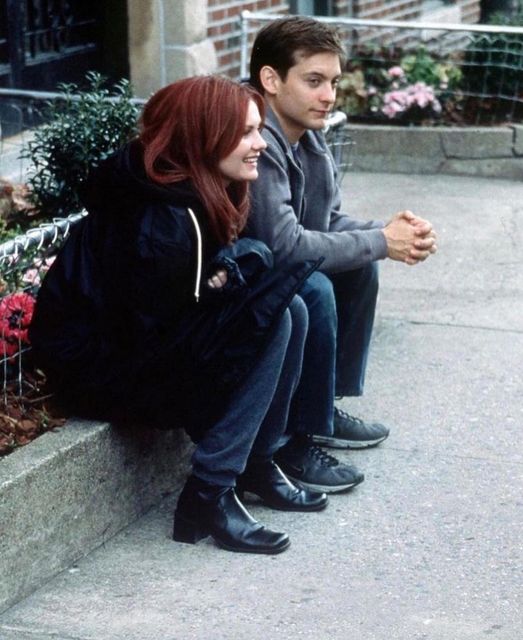Η Kirsten Dunst και ο Tobey Maguire στα γυρίσματα του "Spider-Man"... 1