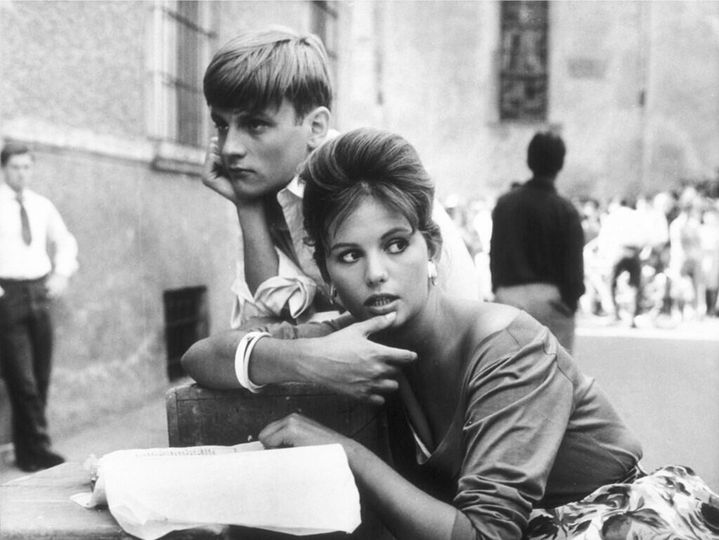 Jacques Perrin & Claudia Cardinale στο "Girl with a Suitcase" (1961). 1