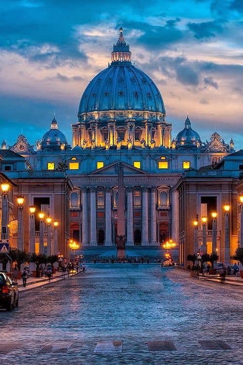 Πλατεία Αγίου Πέτρου, Ρώμη, Ιταλία... 1