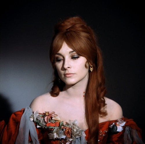 Οι διαφημιστικές φωτογραφίες της Sharon Tate για το "The Fearless Vampire Killers" (1967), τρομερές... 4