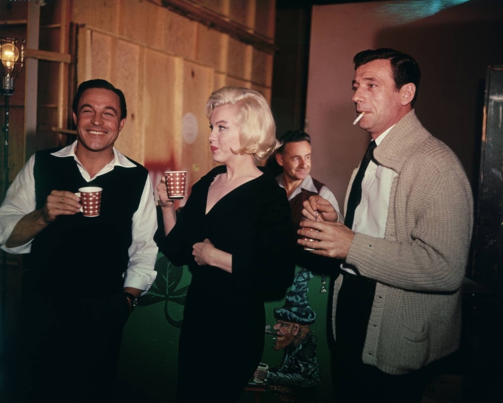 Gene Kelly, Marilyn Monroe και Yves Montand στα γυρίσματα του "Let's Make Love" 196... 2