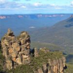 Three Sisters Rocks, Blue Mountains National Park Australia...