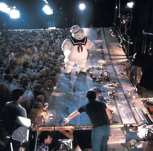 Στα γυρίσματα των "Ghostbusters" το 1984.... 1