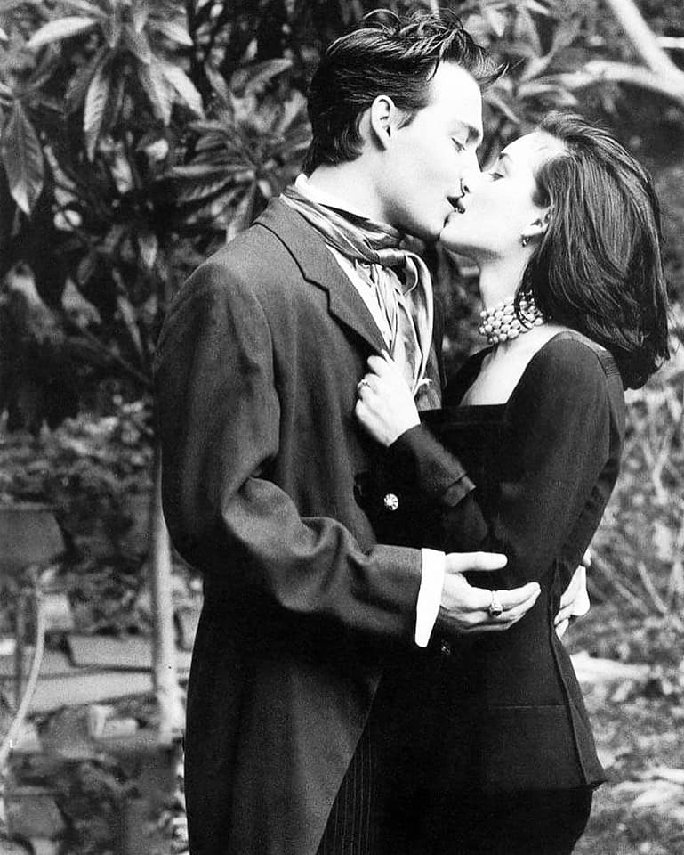 Johnny Depp και Winona Ryder για τη British Vogue (1991) από τον Herb Ritts... 2