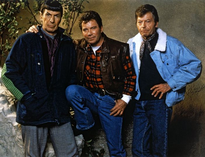 Leonard Nimoy, William Shatner και DeForest Kelley... 1