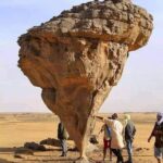 Μανιτάρι βράχος, έρημος της Αλγερίας...