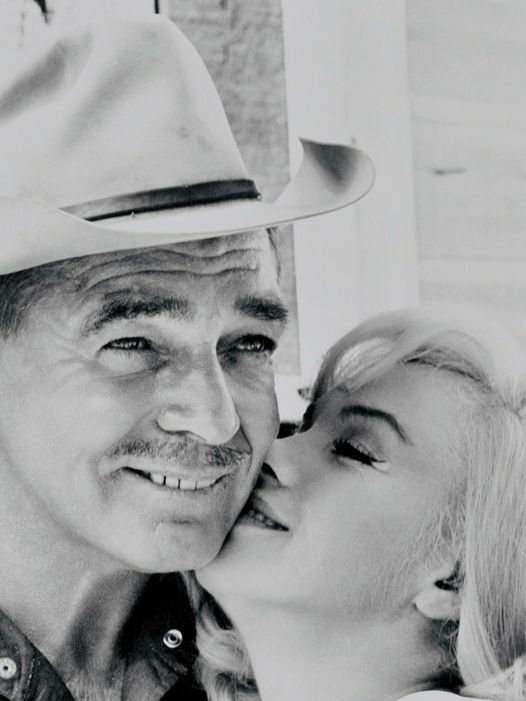 Ο Clark Gable και η Marilyn Monroe στα γυρίσματα του "The Misfits" 1961... 1