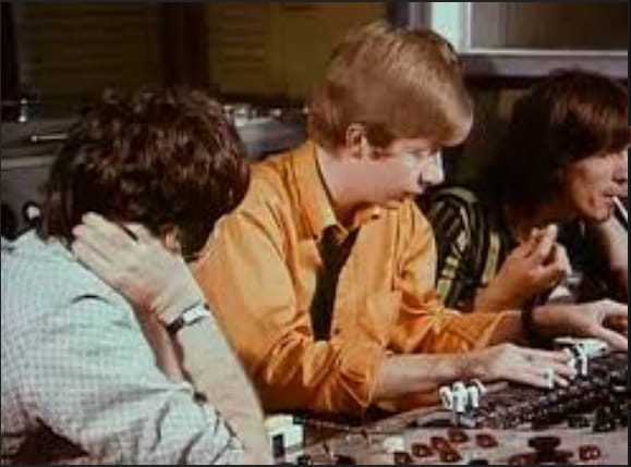 18 Ιουλίου 1968, οι Beatles βρίσκονται στο στούντιο για το τραγούδι "Cry Baby Cr... 1