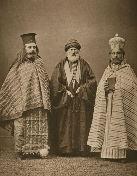 Ένας Αρμένιος ιερέας, ένας μουσουλμάνος μουλάς και ένας Έλληνας ιερέας, ο Κόνια. (1873, στην Οθωμαν... 1