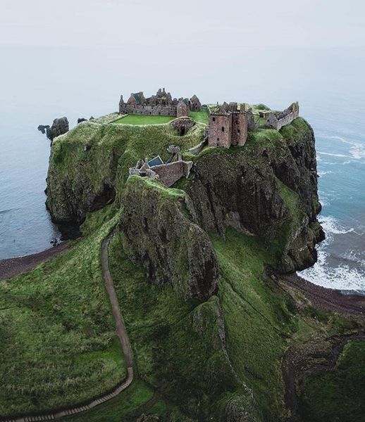 Κάστρο Dunnottar, Σκωτία : @jameslloydcole #YourEarth #earth #castle #place... 1