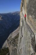 Το "Thank God Ledge" στο Εθνικό Πάρκο Yosemite της Καλιφόρνια....