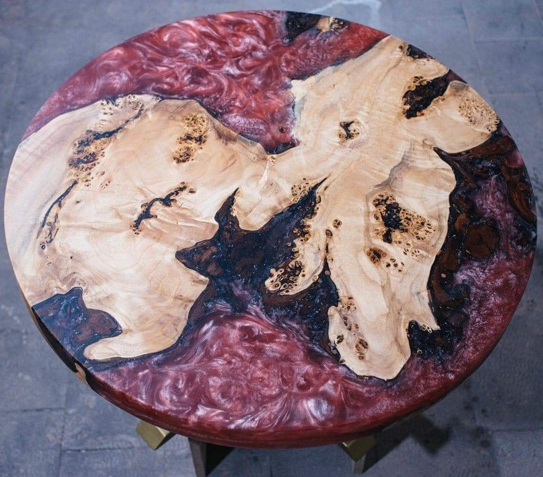 Στρογγυλά Τραπέζια από ξύλο και εποξειδική από την @forza_fratelli [IG]... 5