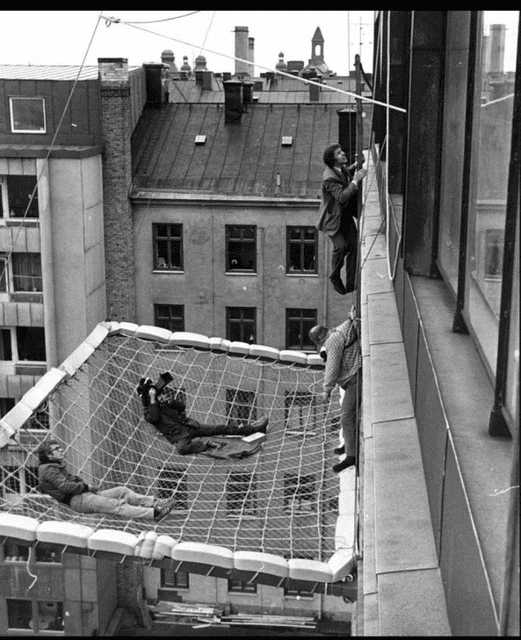 Ένας άντρας στη στέγη (1976). Μπο Βίντερμπεργκ... 1
