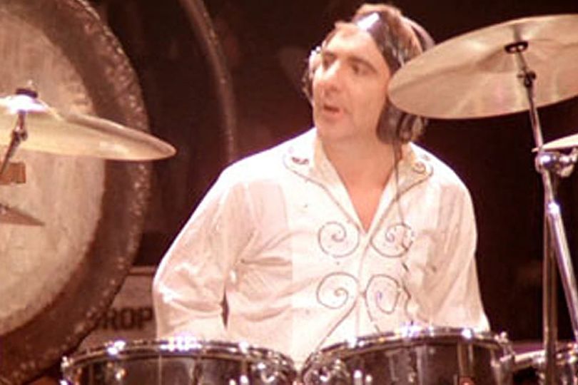 Ο θρυλικός ντράμερ των "The Who", Keith Moon, θα έπαιζε το τελευταίο του σόου με... 1