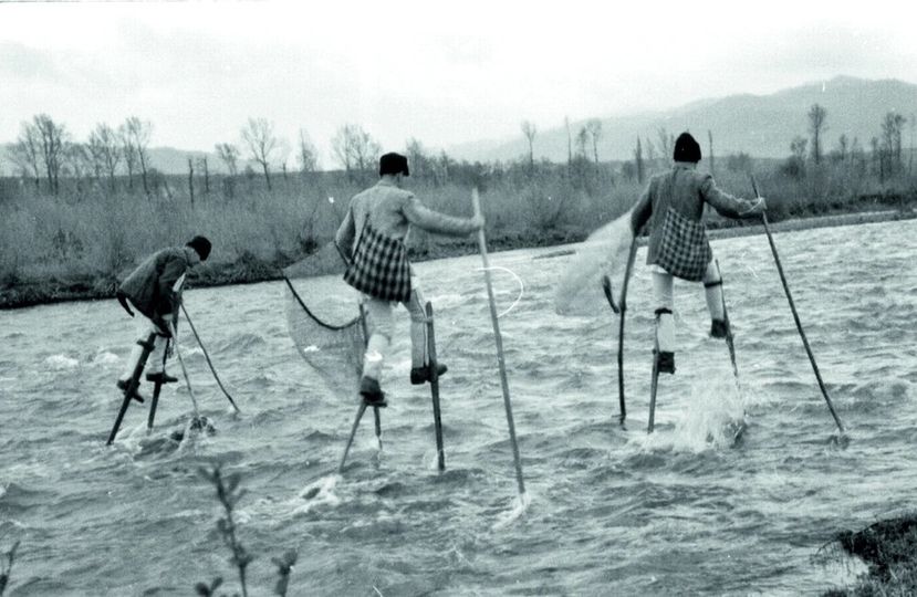Ψάρεμα στον ποταμό Mures, Ρουμανία, 1963.... 1
