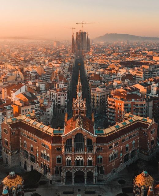 Βαρκελώνη, Ισπανία... 1