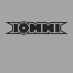17 Οκτωβρίου 2000, κυκλοφόρησε το άλμπουμ με τίτλο «Iommi». Είναι το πρώτο σόλο...