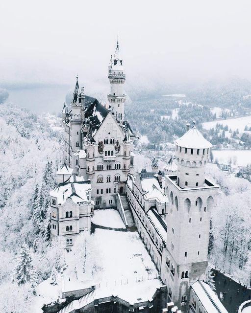 Κάστρο Neuschwanstein, Γερμανία @joonaslinkola [IG] 1