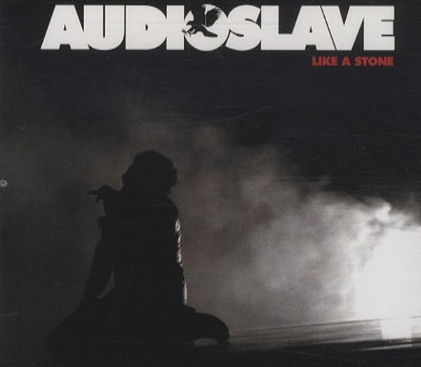 Το μουσικό βίντεο για το τραγούδι "Like a Stone" των Audioslave ξεπέρασε επίσημα... 1